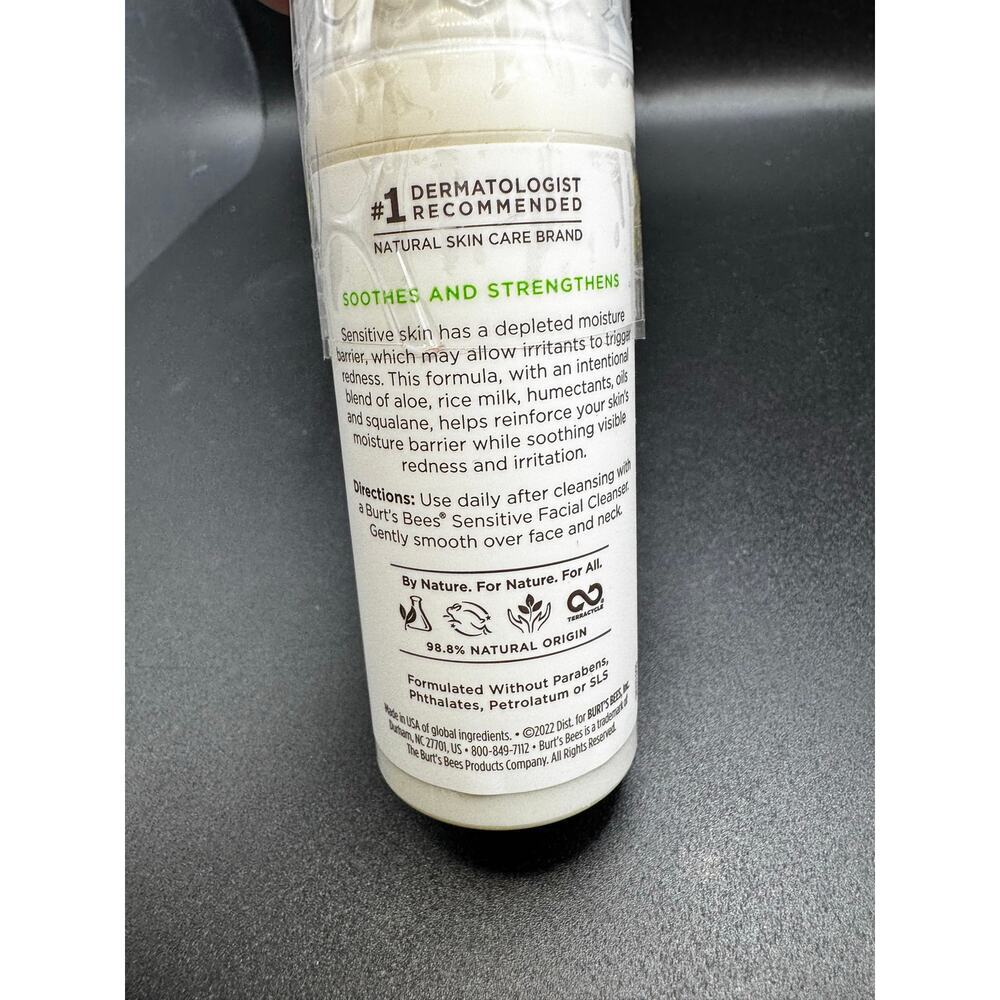 NWT Burts Bees Calming Day Lotion 1.8oz NO BOX - Picture 3 of 4